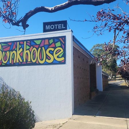 Bunkhouse Motel Cooma Dış mekan fotoğraf